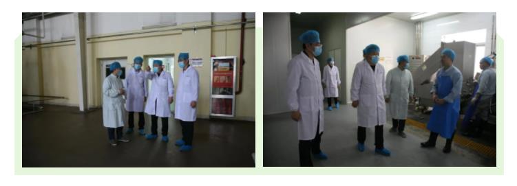 球速体育股份董事长邢雅江慰问一线生产员工