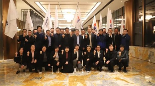 球速体育股份誓师大会圆满召开 13支战斗纵队斗志昂扬